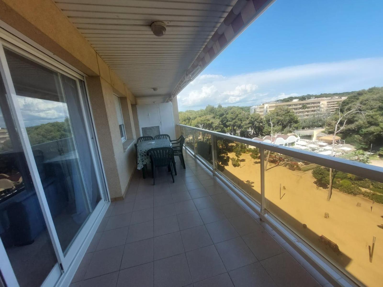 Rentalmar Central Park Салоу Стая снимка